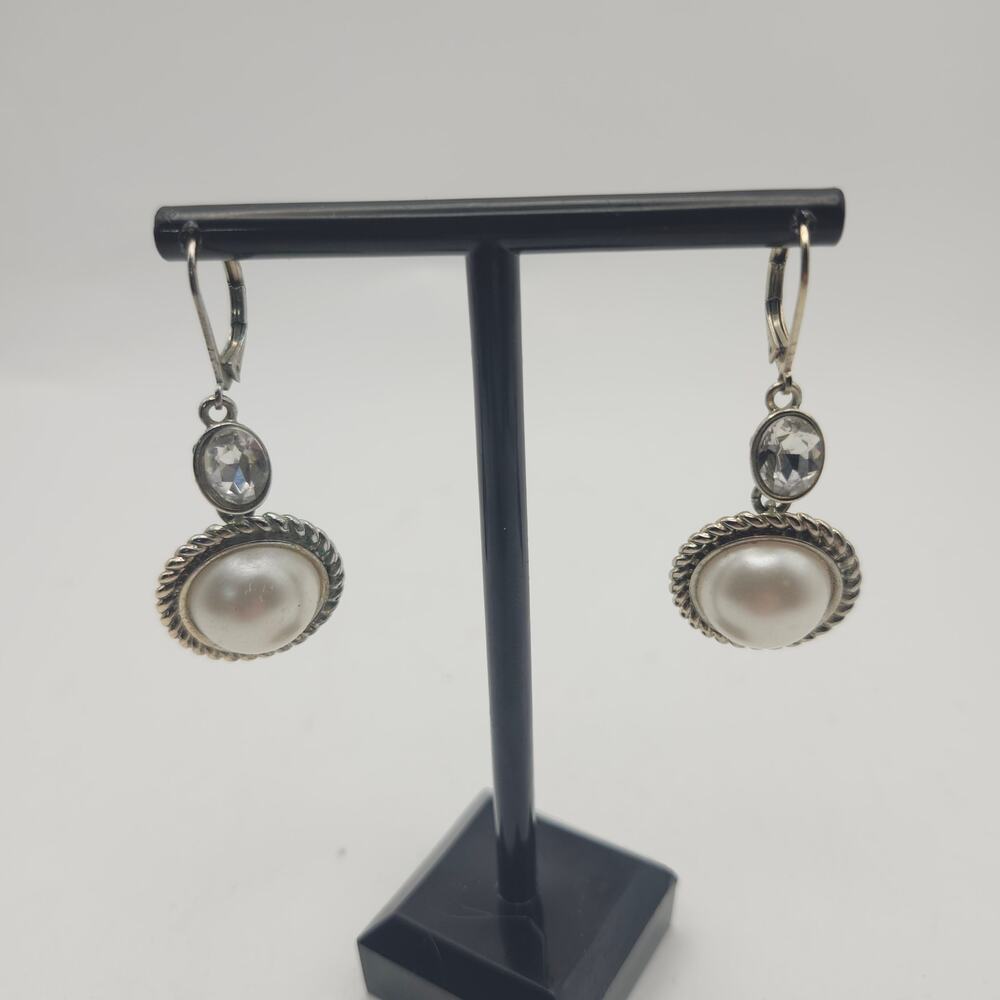 Monet Vintage Faux Pearl Rhinestone Leverback Dangle Earrings Silver Tone‎ 2in